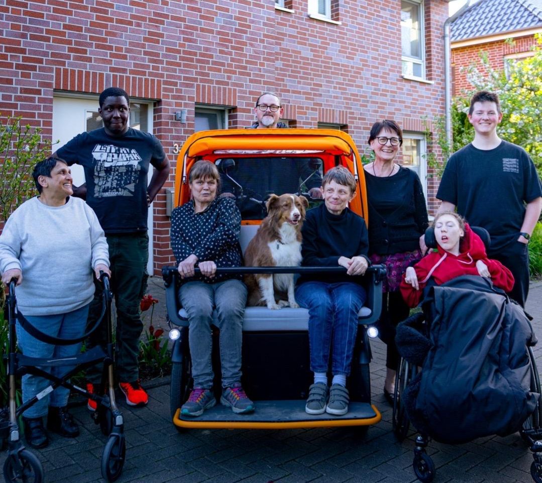 eb87025b-4378-40e8-9cff-21aab417e87f